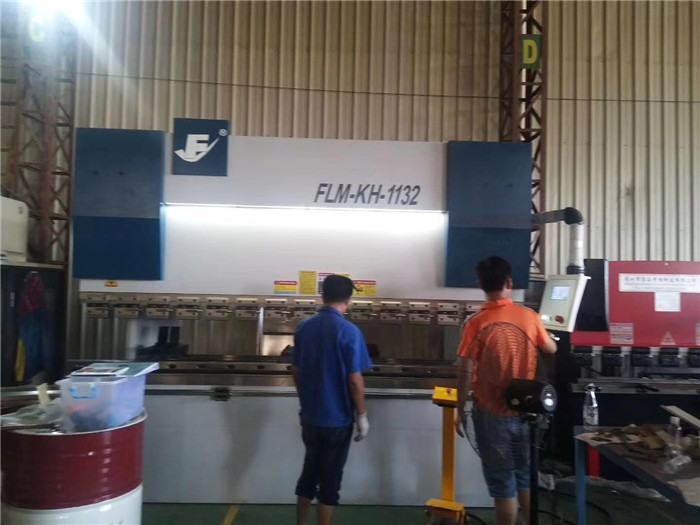 電液同步折彎機 電液同步折彎機