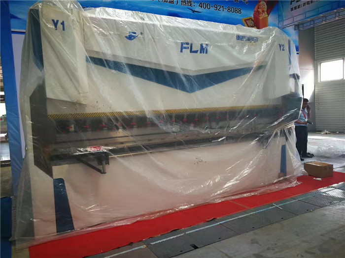 高精度數控折彎機價格